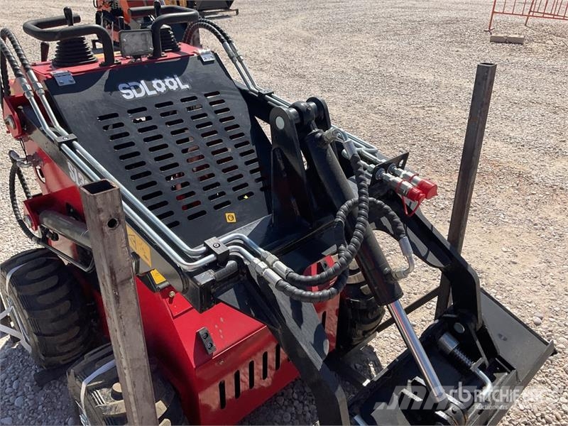 SDLOOL SL-323TZD Skid Steer Loader (Unused) Мини товарачи