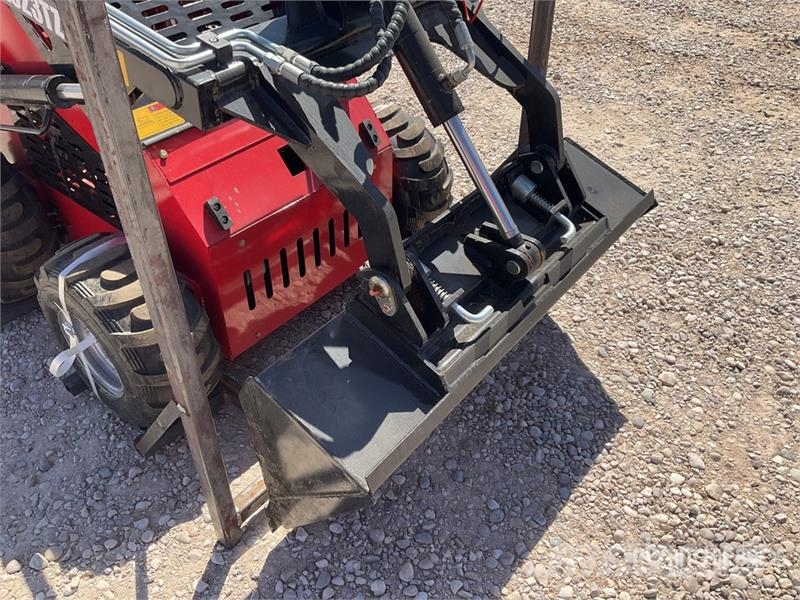 SDLOOL SL-323TZD Skid Steer Loader (Unused) Мини товарачи