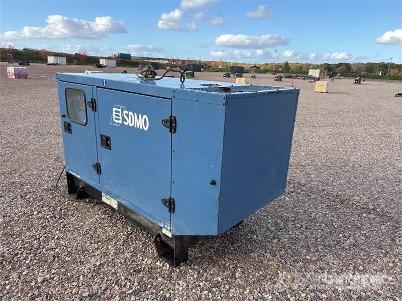 Sdmo 44 kVA Skid-Mounted Groupe Electrogene Generator S Dízel áramfejlesztők