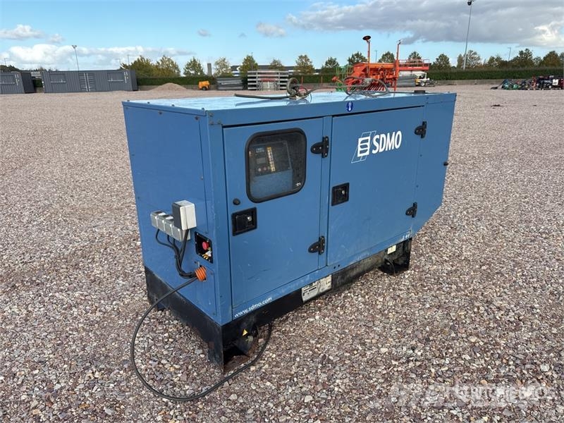 Sdmo 44 kVA Skid-Mounted Groupe Electrogene Generator S Dízel áramfejlesztők
