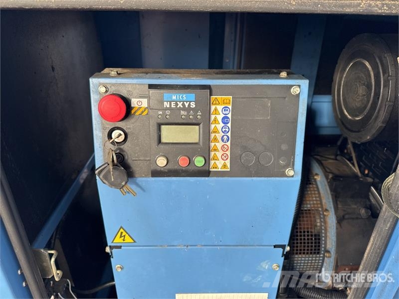 Sdmo 44 kVA Skid-Mounted Groupe Electrogene Generator S Dízel áramfejlesztők