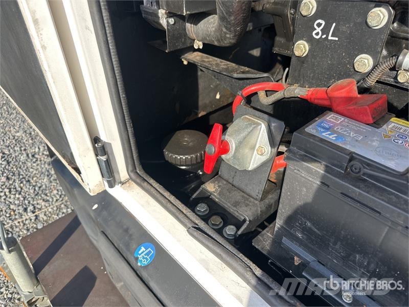 Sdmo R44C3 Mobile Generator Set Dizelski agregati
