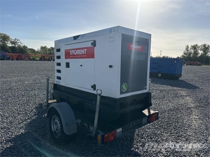Sdmo R44C3 Mobile Generator Set Dizelski agregati