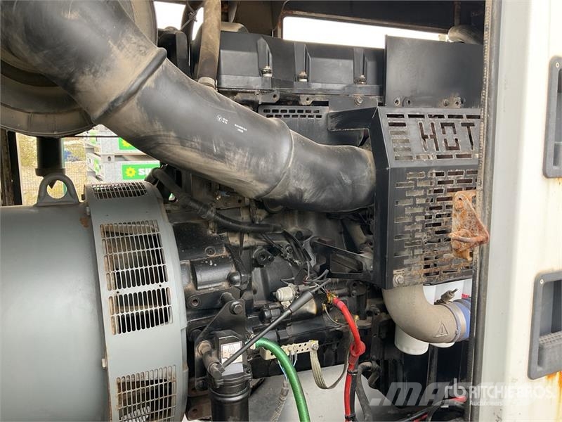 Sdmo R550C3 Generator Set Dyzeliniai generatoriai