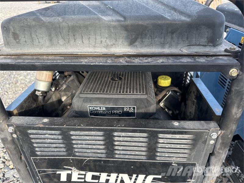 Sdmo TECHNIC15000TE AVR C Portable Generator Set Drugi agregati