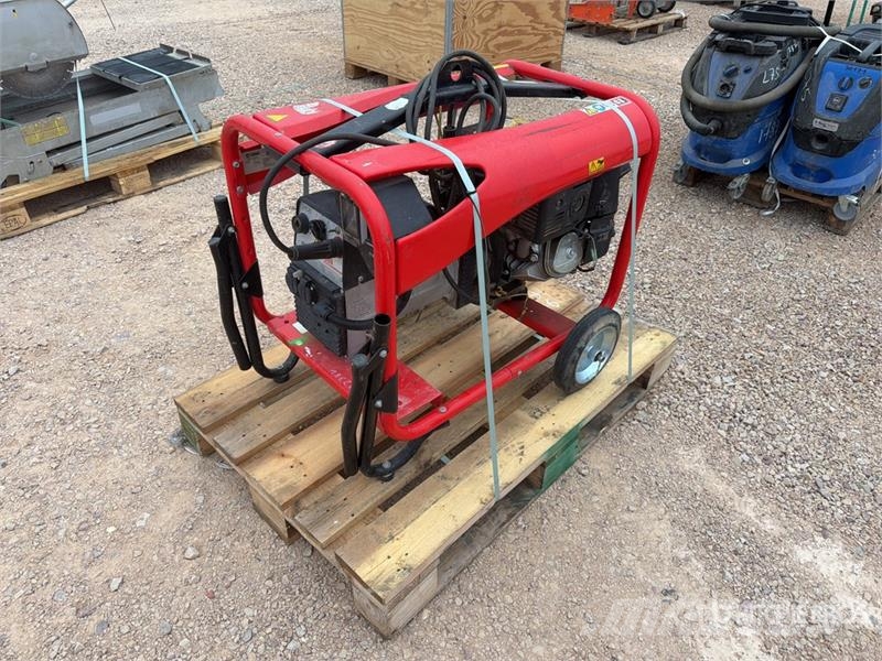 Sdmo Weldarc 200 Materiel De Location Rental Equipment Inne akcesoria
