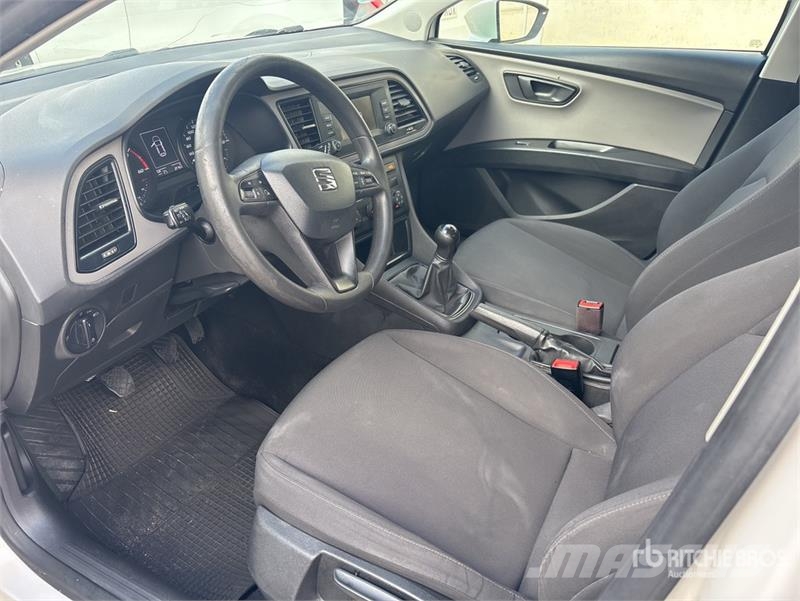 Seat Leon Automobile Kistehergépjárművek