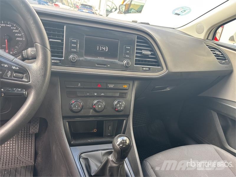 Seat Leon Automobile Kistehergépjárművek