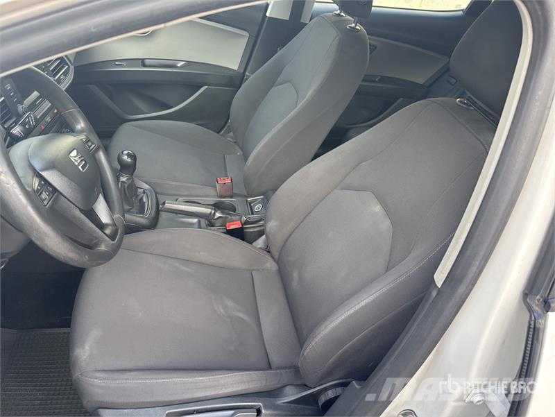 Seat Leon Automobile Kistehergépjárművek
