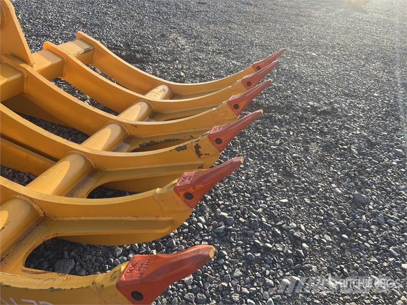 SEC 1550 mm 60" to fit PC200 Excavator Rake (Unused) Šieno grėbliai ir vartytuvai