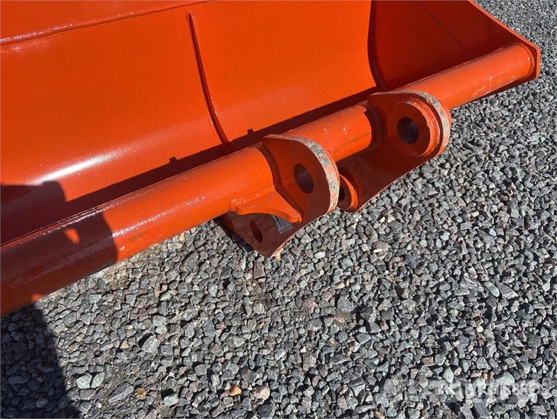 SEC 1720 mm Cleanup 68" to fit EX120 ditching Excavato Cucharones