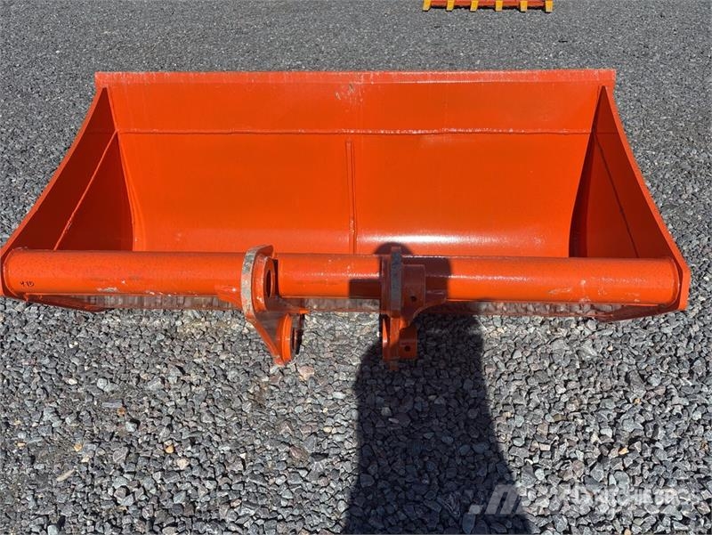 SEC 1720 mm Cleanup Excavator Bucket (Unused) Godet