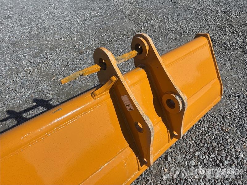 SEC 1730 mm Cleanup 68" to fit Cat 312 ditching Excava Cucharones