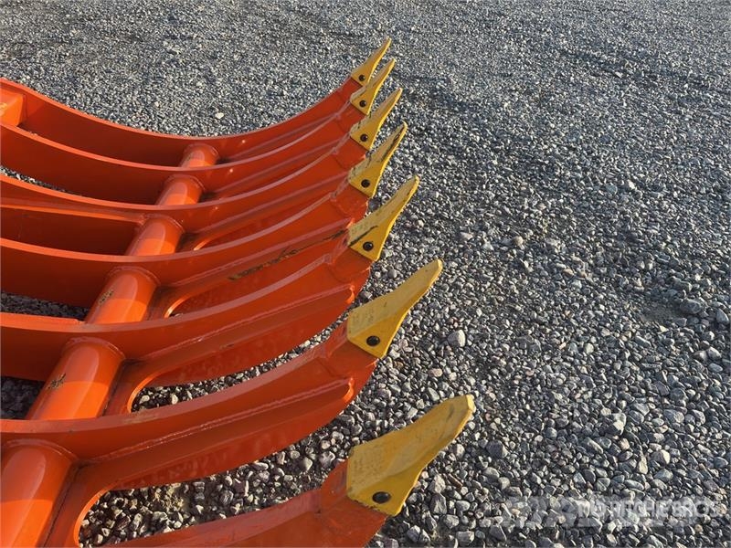 SEC 1850 mm 72" to fit ZX330 Excavator Rake (Unused) Šieno grėbliai ir vartytuvai