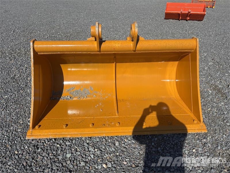 SEC 1930 mm Cleanup 76" to fit PC200 ditching Excavato Cucharones
