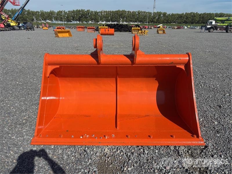 SEC 2180 mm Cleanup Excavator Bucket (Unused) Cucharones