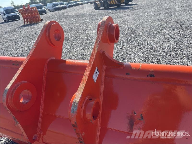 SEC 2180 mm Cleanup Excavator Bucket (Unused) Cucharones