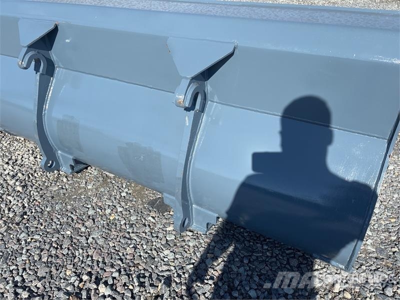 SEC 2500 mm General Purpose Wheel Loader Bucket (Unuse Godet