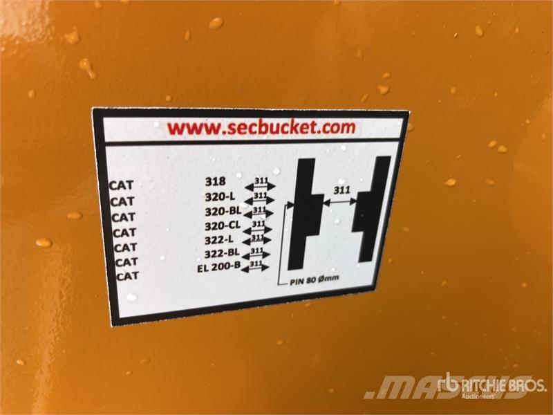 SEC 60 in 60" to fit Cat 320 Excavator Rake - Fits Cat Граблі і сінозворушувачі