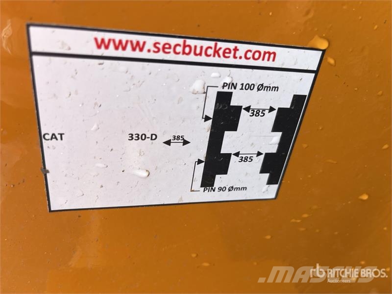 SEC 72 in 72" to fit Cat 330D Excavator Rake - Fits Ca Граблі і сінозворушувачі
