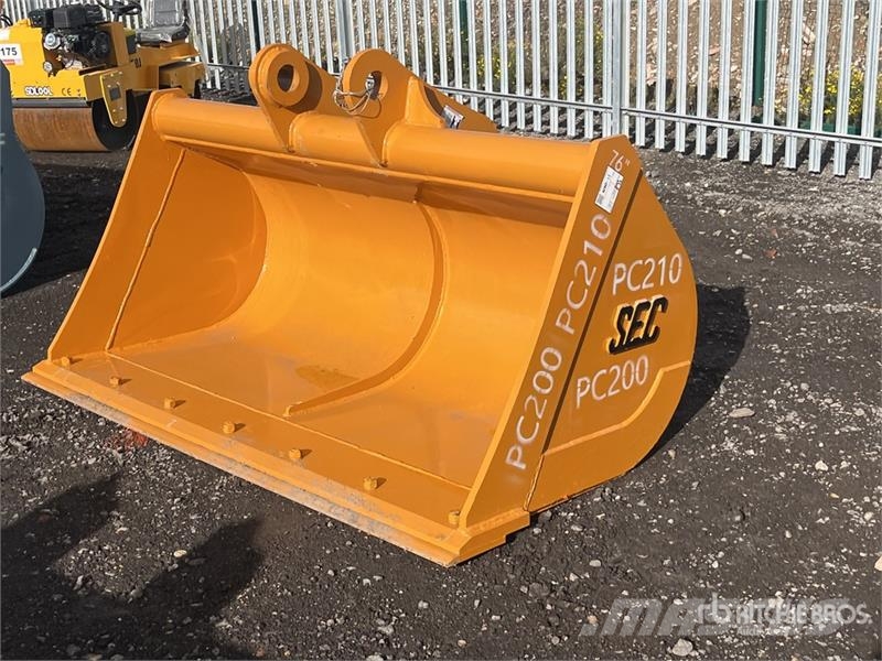 SEC 76 in Ditching 76" to fit PC200 ditching Excavator Buckets