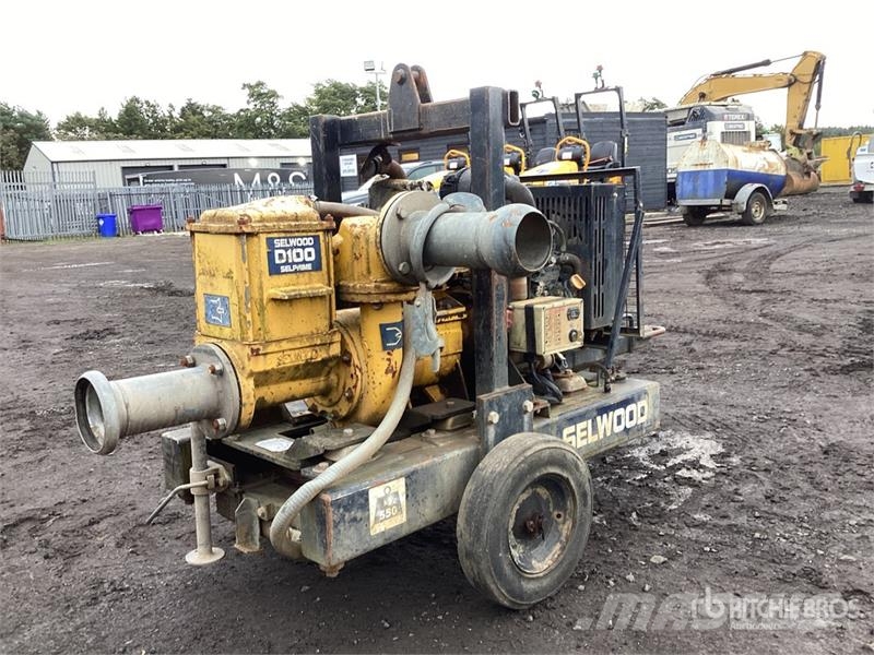 Selwood D100 Trailer-Mounted Water Pump Vattenpumpar