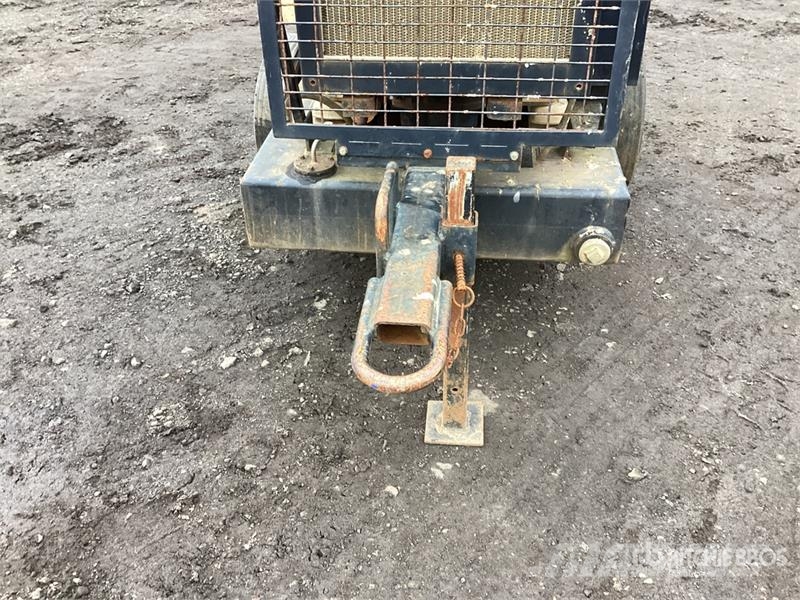 Selwood D100 Trailer-Mounted Water Pump Vattenpumpar