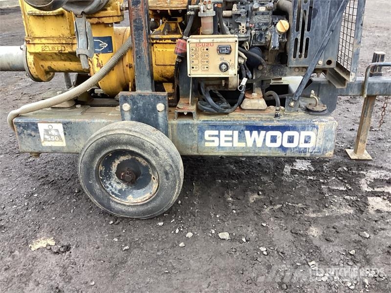 Selwood D100 Trailer-Mounted Water Pump Vattenpumpar