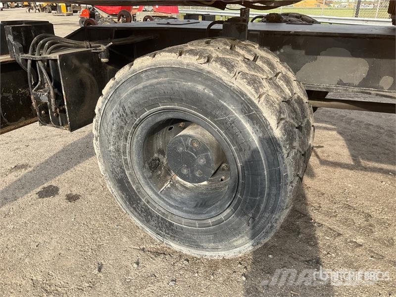 Sennebogen 630 30 t All Terrain Crane All terrain cranes