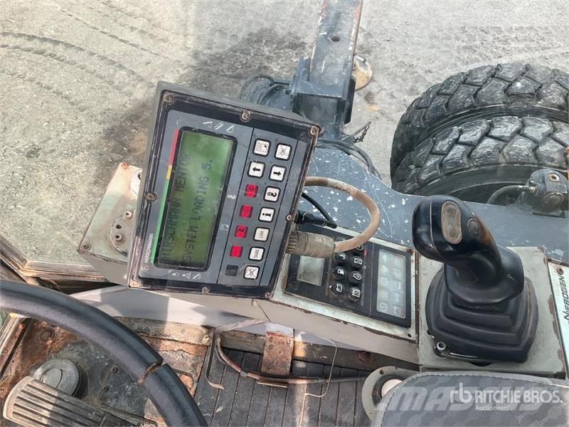 Sennebogen 630 30 t All Terrain Crane All terrain cranes