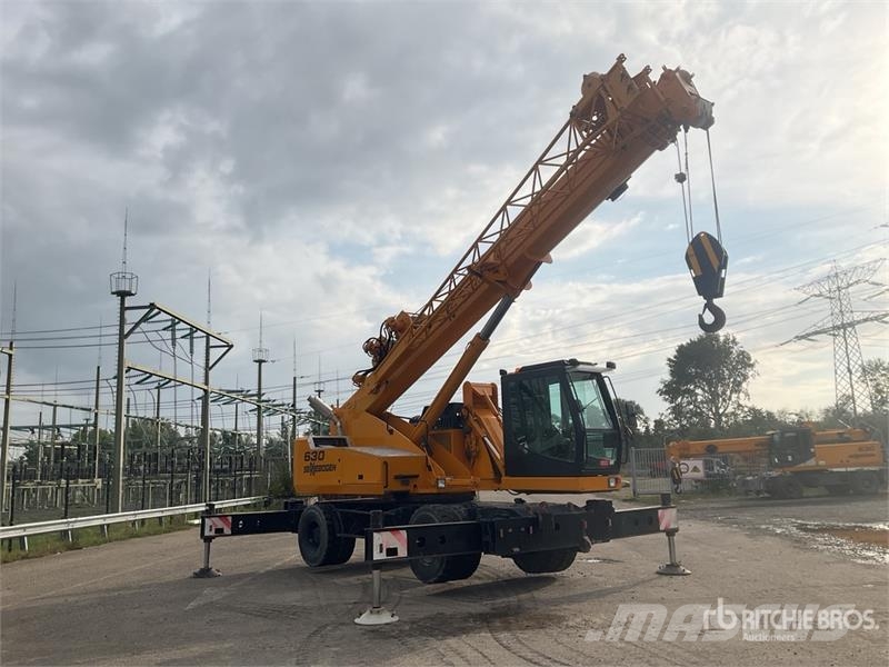 Sennebogen 630 30 t All Terrain Crane All terrain cranes