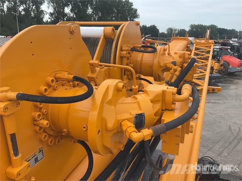 Sennebogen 630 30 t All Terrain Crane All terrain cranes