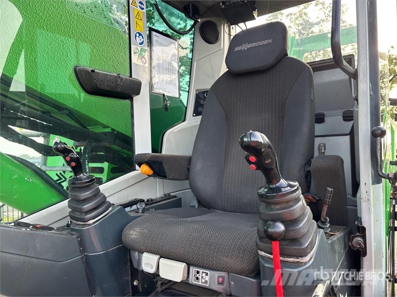 Sennebogen 818 Wheel Material Handler Stavebníctvo - ostatné