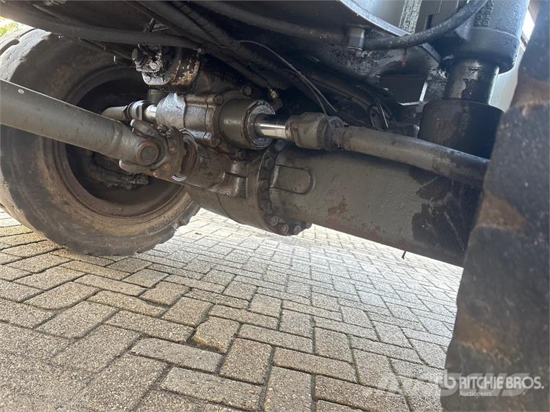 Sennebogen 818 Wheel Material Handler Stavebníctvo - ostatné