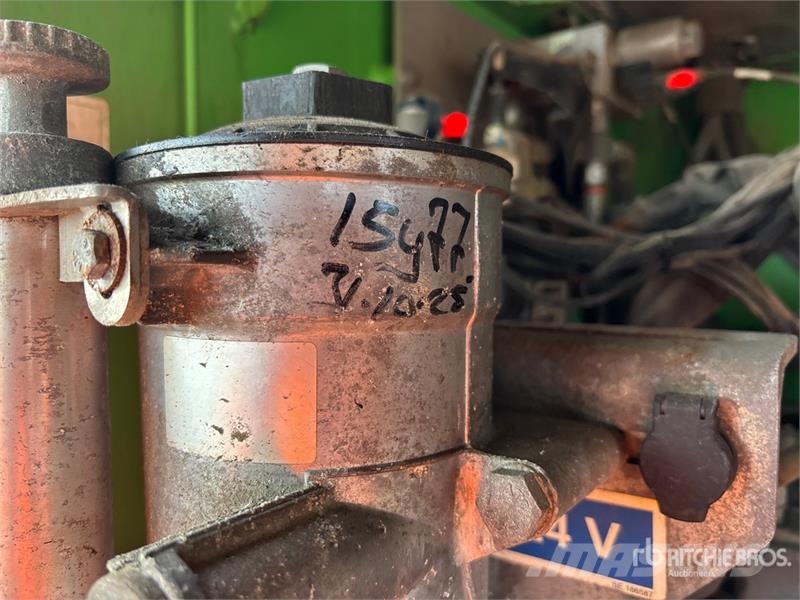 Sennebogen 818 Wheel Material Handler Stavebníctvo - ostatné