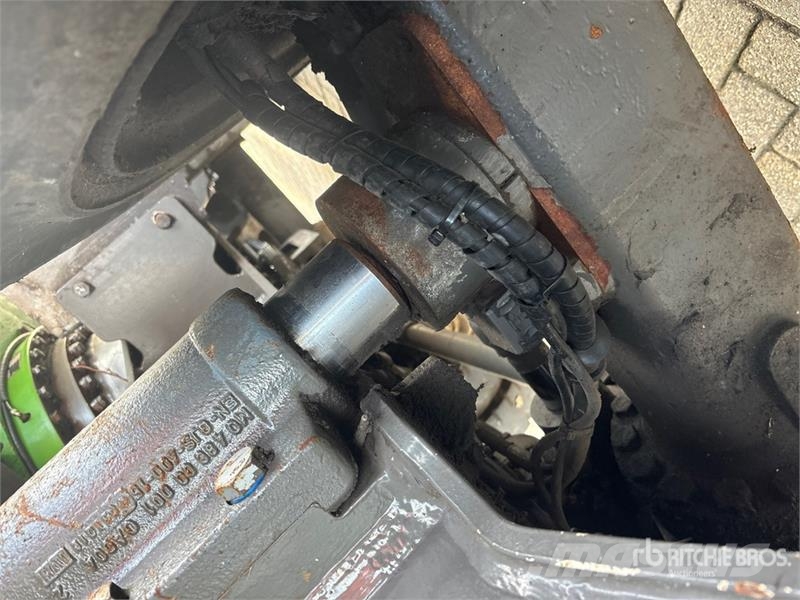 Sennebogen 818 Wheel Material Handler Stavebníctvo - ostatné