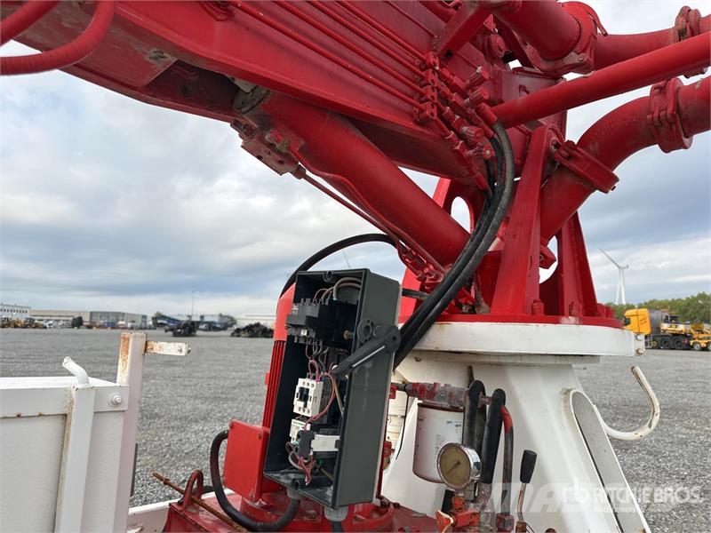 Sermac Concrete Pump Betooni pumpautod