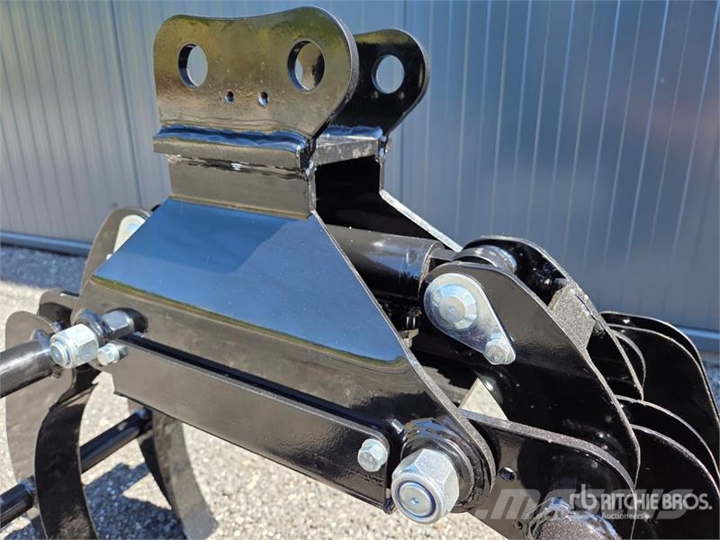 SH361 Hydraulic Log Grapple (Unused) Garras