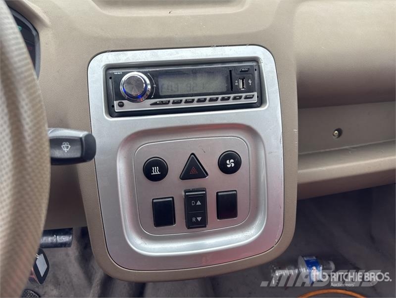 ShiFeng SFDS2B 4x2 Electric Mini Pickup (Inoperable) Andre varebiler