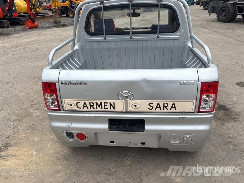 ShiFeng SFDS2D 4x2 Electric Mini Pickup (Inoperable) Andre varebiler