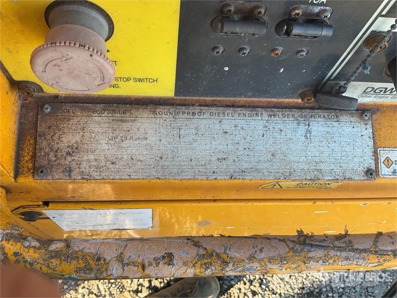 Shindaiwa ECO 300/UK Mobile Stick Engine Driven Welder Schweissgeräte