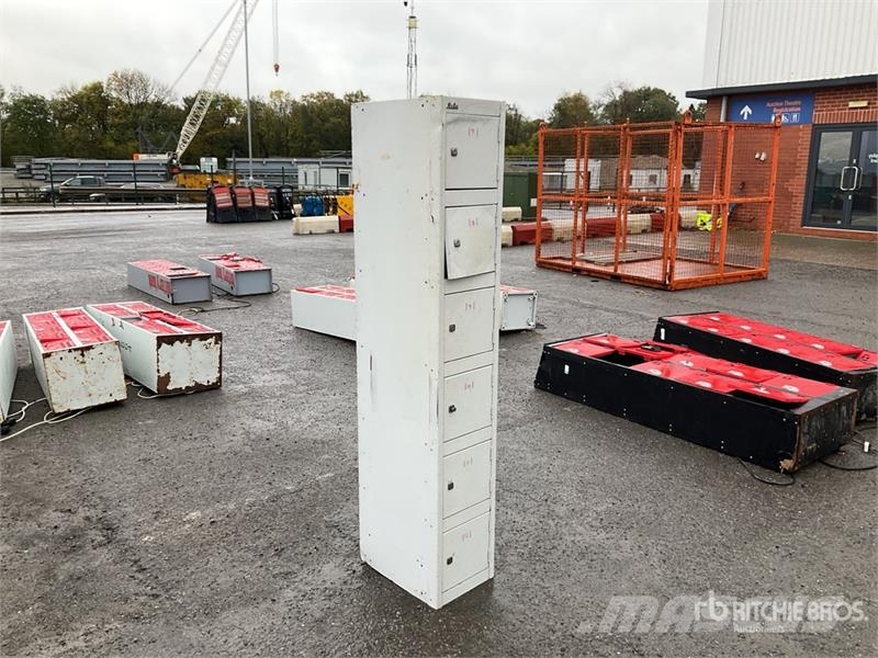  Silverline Tool Cabinet Maszyny budowlane - Inne