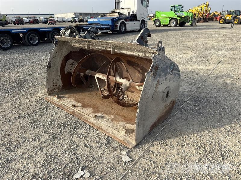 Sima S75 Wheel Loader Bucket دلاء