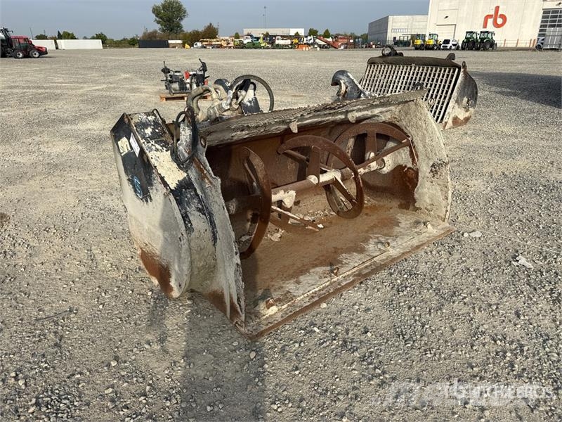 Sima S75 Wheel Loader Bucket دلاء