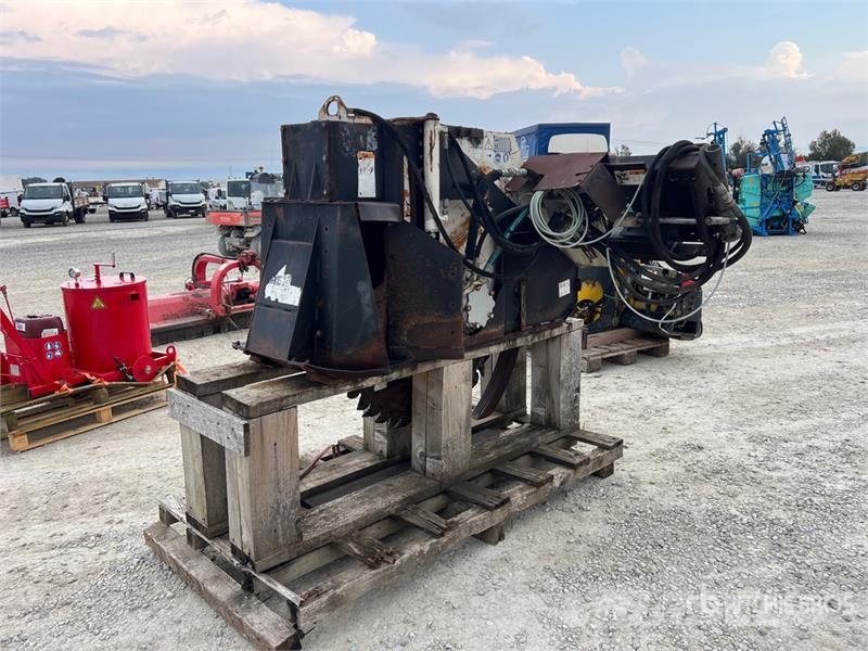 Simex T450 Skid Steer Trencher Freze za kopanje jarkov Trenčerji