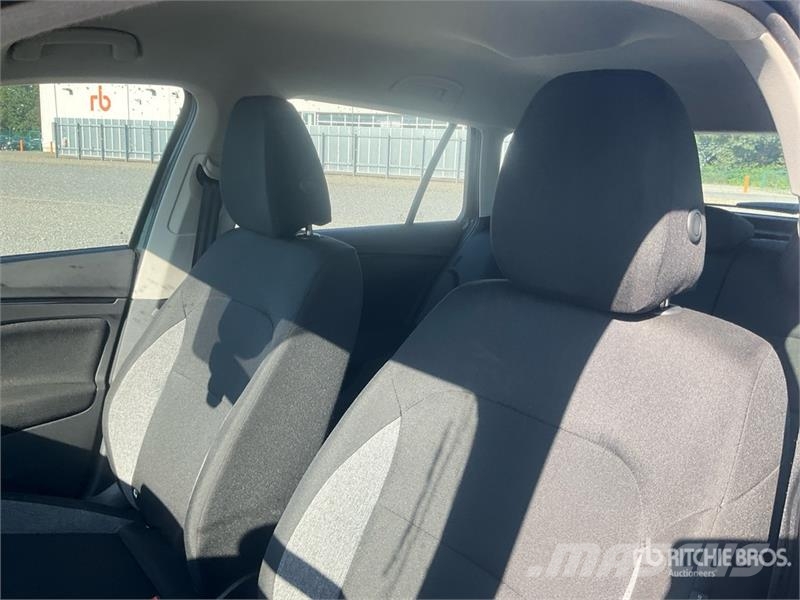 Skoda Kamiq 1.0 TSI 70 KW Essence Automobile Cars