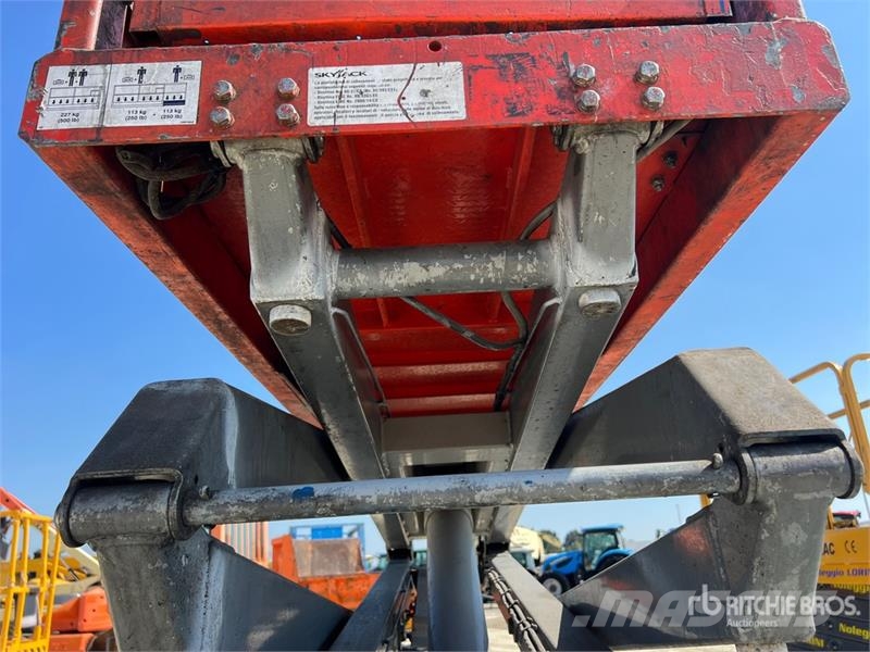 SkyJack 3226 Electric Scissor Lift Підйомники-ножиці
