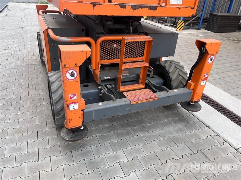 SkyJack 6832RTE Electric Scissor Lift Šķerveida pacēlāji