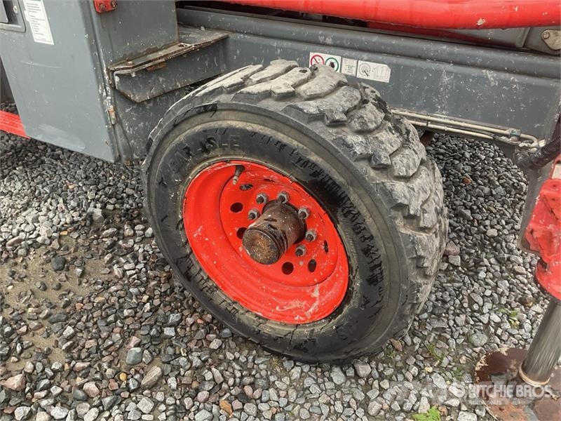 SkyJack 8841 RT 4x4 Diesel Scissor Lift Scheren-Arbeitsbühnen