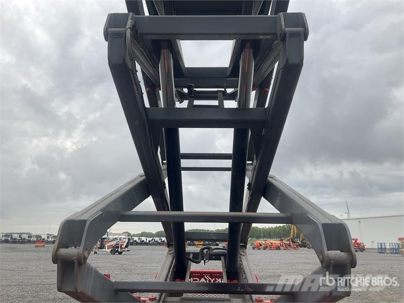 SkyJack 8841 RT 4x4 Diesel Scissor Lift Scheren-Arbeitsbühnen